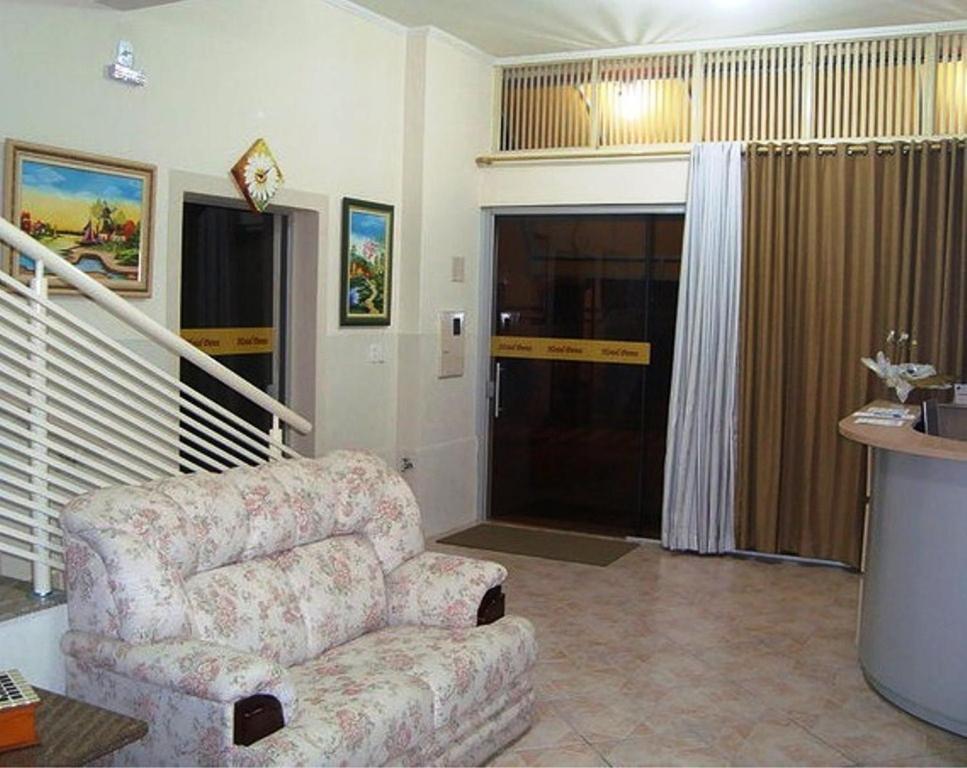 Hotel Perez Pouso Alegre Exterior foto