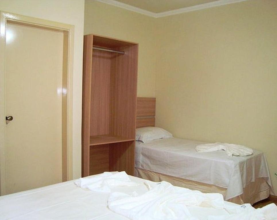 Hotel Perez Pouso Alegre Zimmer foto
