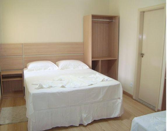 Hotel Perez Pouso Alegre Zimmer foto